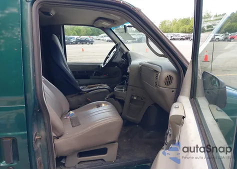 2004 GMC Safari Standard z USA, uszkodzony, nr VIN 1GTDL19X74B503033